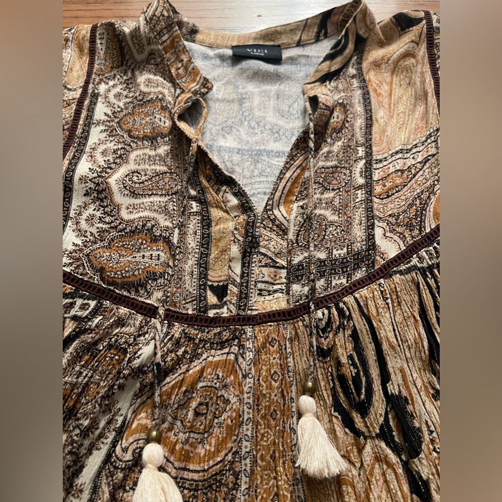Blouse - Picture 2 of 4